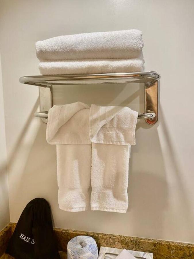 Incredible Location Free Parking In Waikiki Villa Хонолулу Екстериор снимка